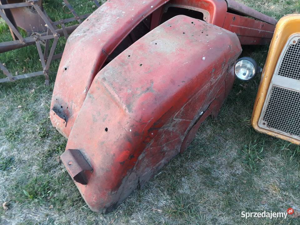 Błotniki Ursus C360 nieuszkodzony Bucze