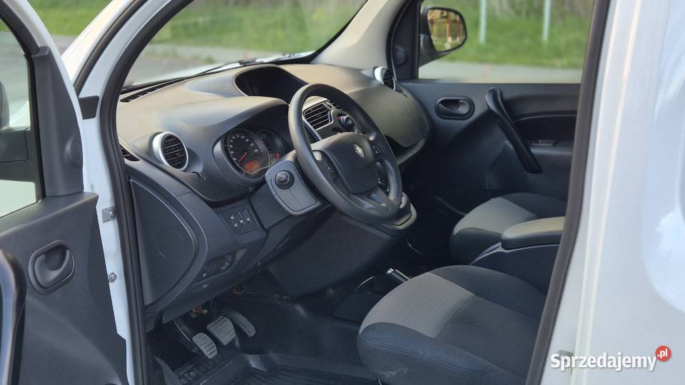 Kangoo MAXI L2 NAVI 115 98 Daleszyce