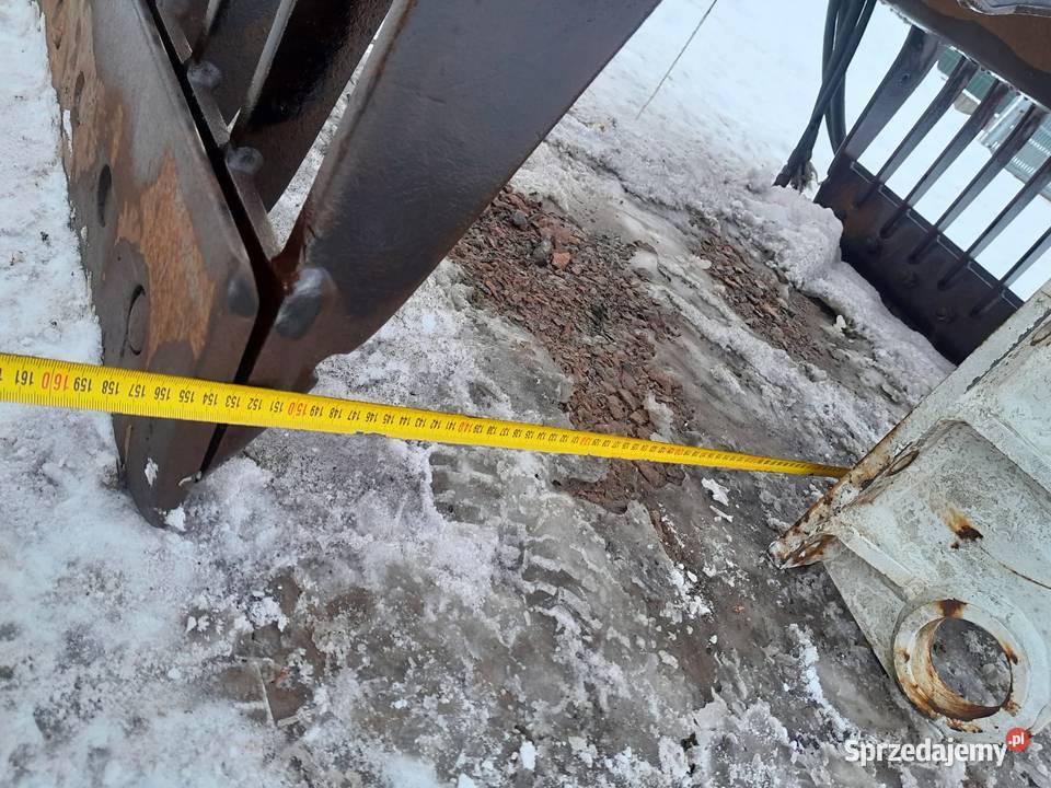 Kinshofer D15 na 2 siłownikach chwytak Maków Podhalański