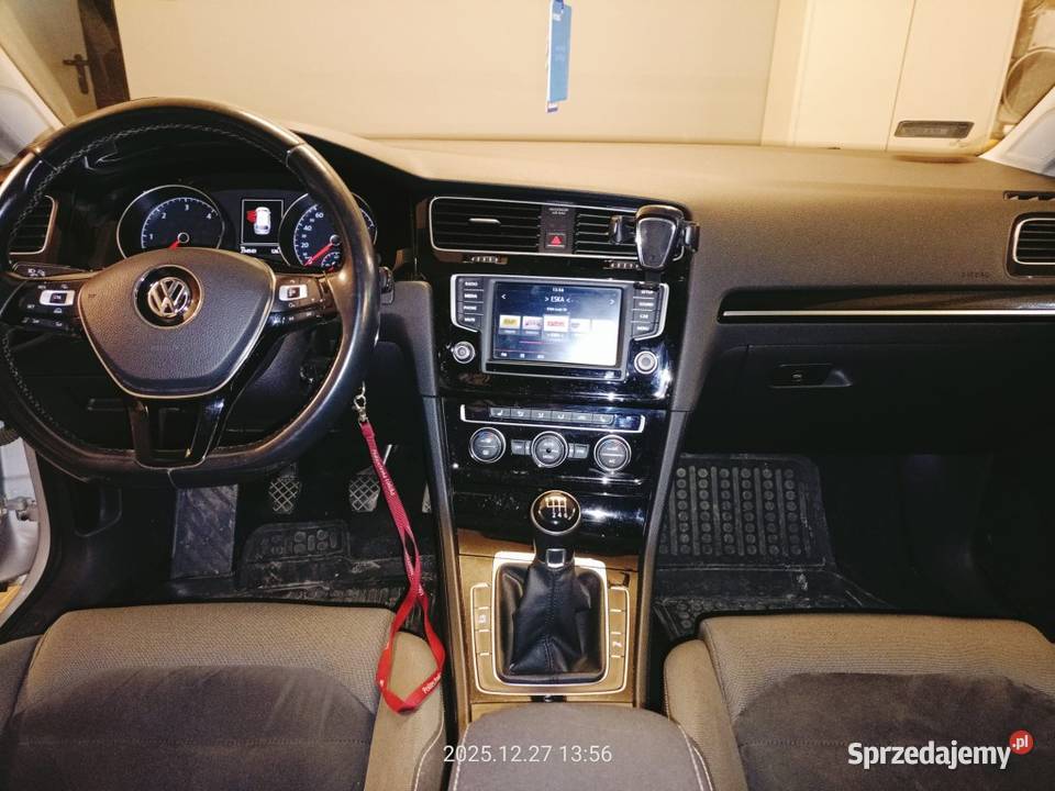 VW Golf 7 kombi 20 TDI 150 Piątkowisko