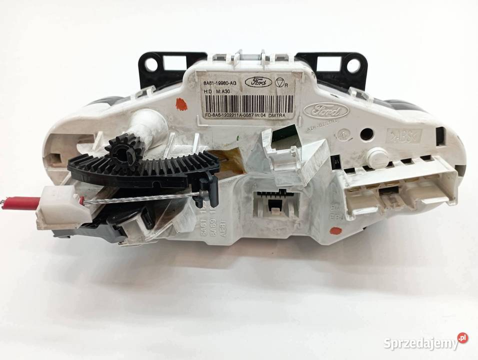 PANEL NAWIEWU 8A6119980AG Ford Fiesta Mk7 Rok produkcji 2012 sprzedam