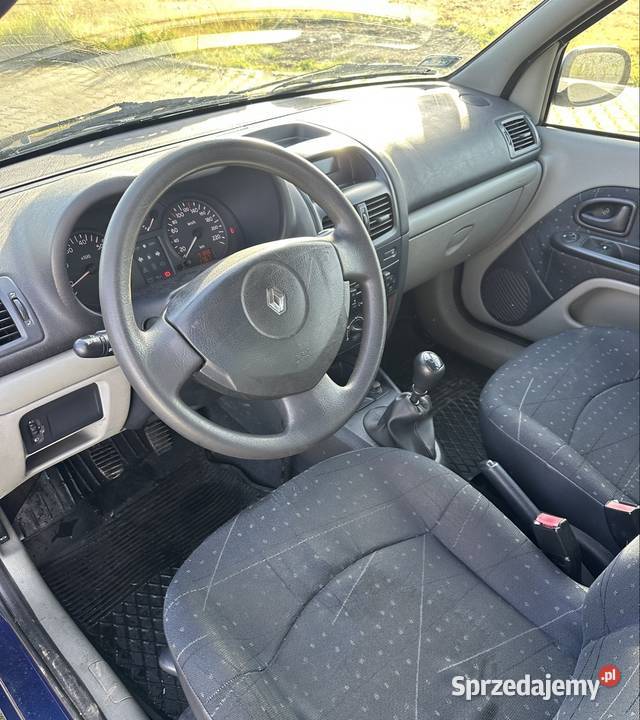 Renault clio 15 diesel 2002r 191000km Clio Słotowa