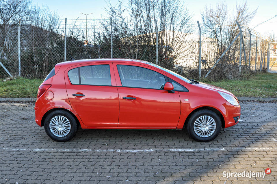 Opel Corsa Salon 12 Bezwypadkowa nieuszkodzony