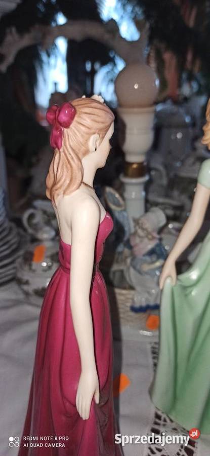 Beth Figurka The Lucerne Collection W bordo pomorskie Gdańsk