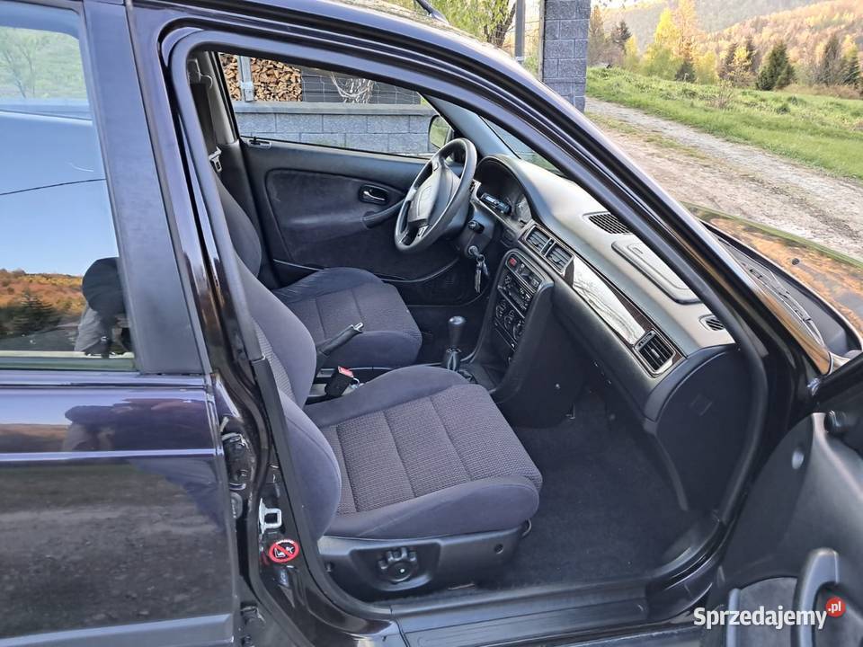 Honda Civic MB 5 drzwi zadbana doinwestowana w Rok produkcji 1998