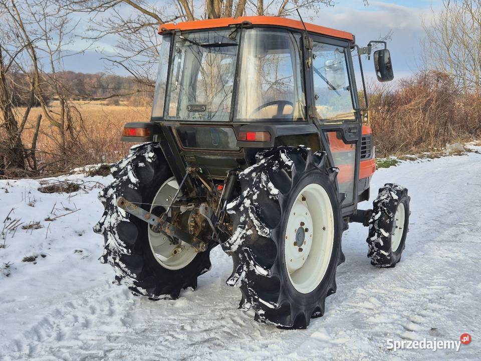 Traktorek traktor KUBOTA GL300D 30 44 Małuszyn sprzedam