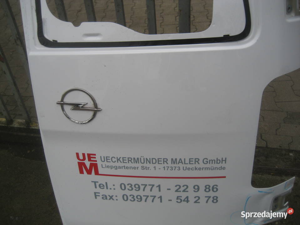 opel vivaro c 1926r drzwi tył prawe osobowe Rakoniewice sprzedam