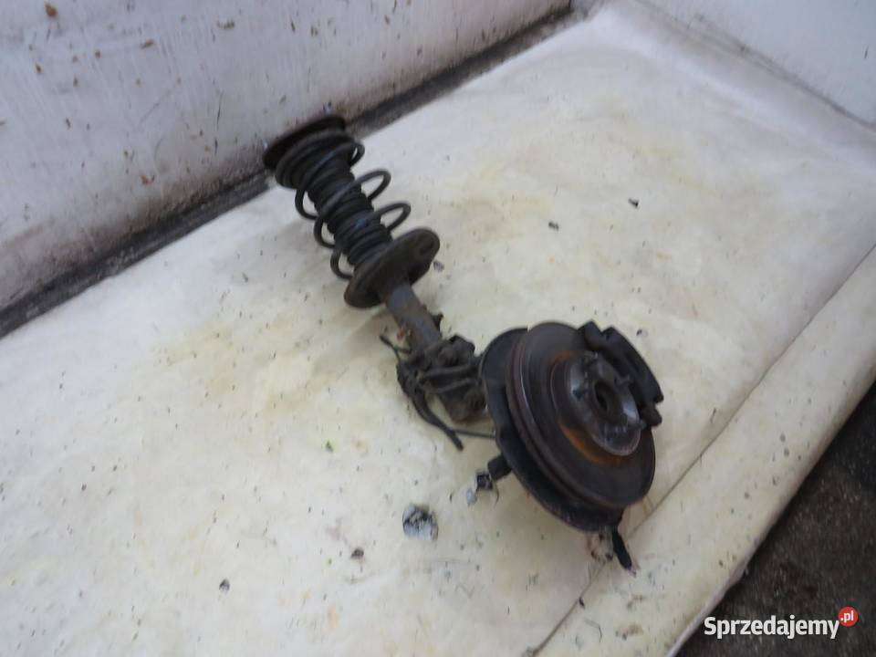 MCPERSON ZWROTNICA PRAWY PRZÓD AURIS II LIFT osobowe Zawieszenie i amortyzacja