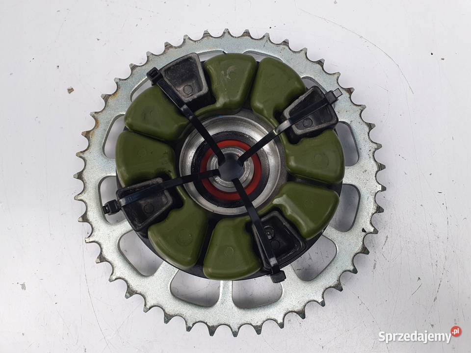 TYLNA ZĘBATKA TYŁ Kawasaki Z900 1924 napęd tył