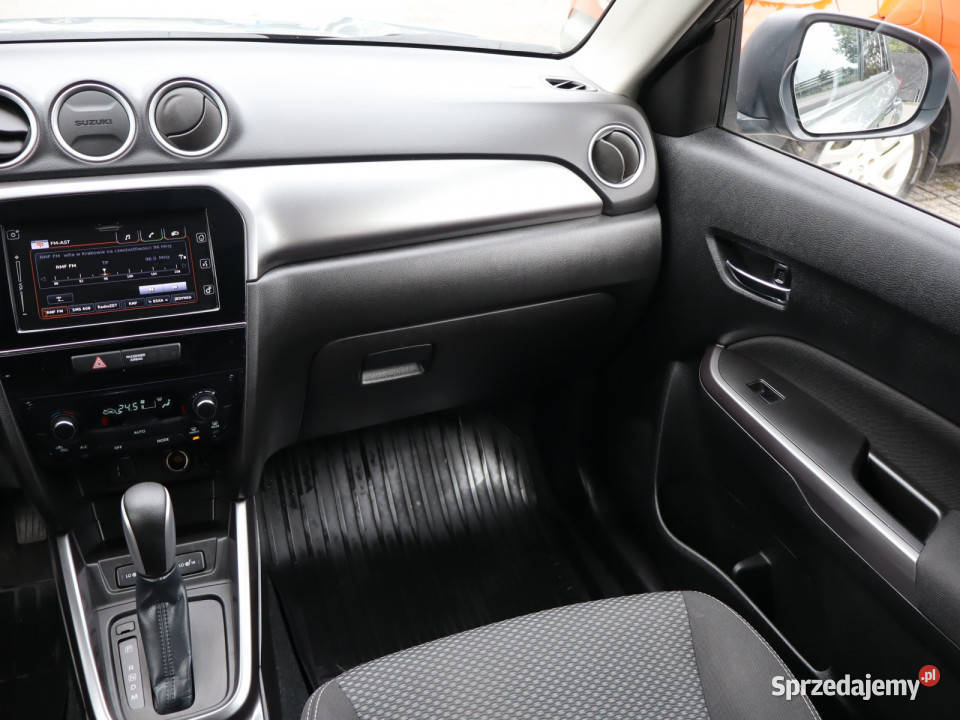 Suzuki Vitara 10 BoosterJet sprzedam