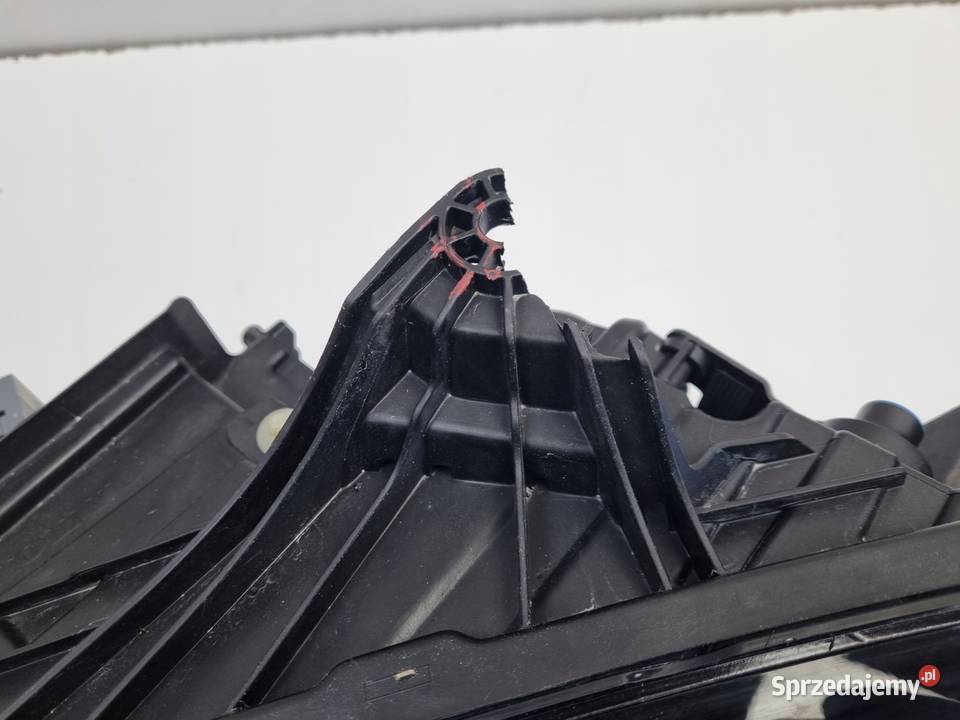 LAMPA LEWA Volvo V60 II S60 III PRZEDNIA lewy osobowe Rudka sprzedam