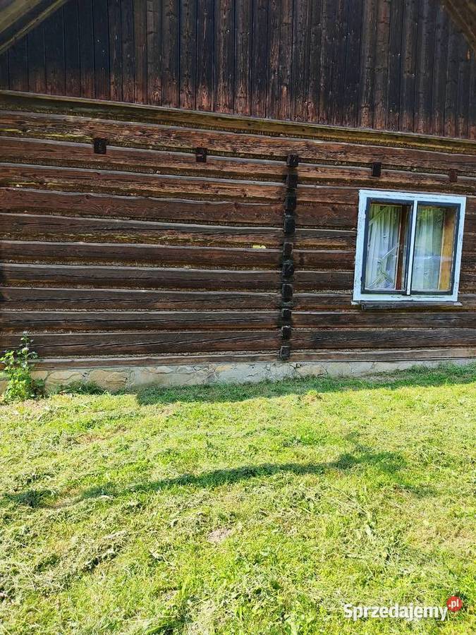 dom drewniany omszony Huta Poręby