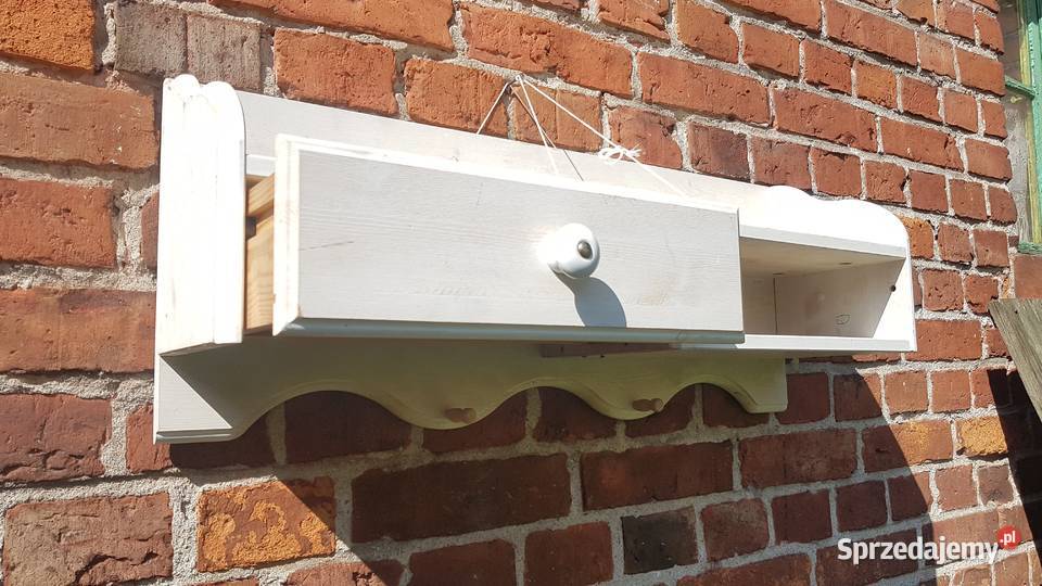 drewniana bielona półka z szufladką Półki Białogard