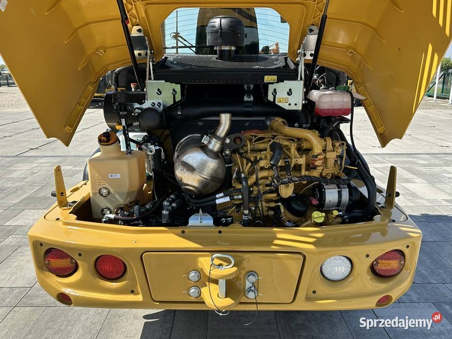 ŁADOWARKA KOŁOWA MARKI CATERPILLAR 906 Pozostałe Tuliszków