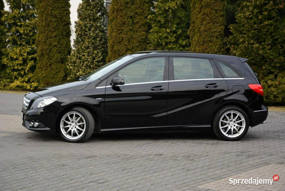 Mercedes B 180 Avantgarde Navi Skóry Kamera Mercedes-Benz