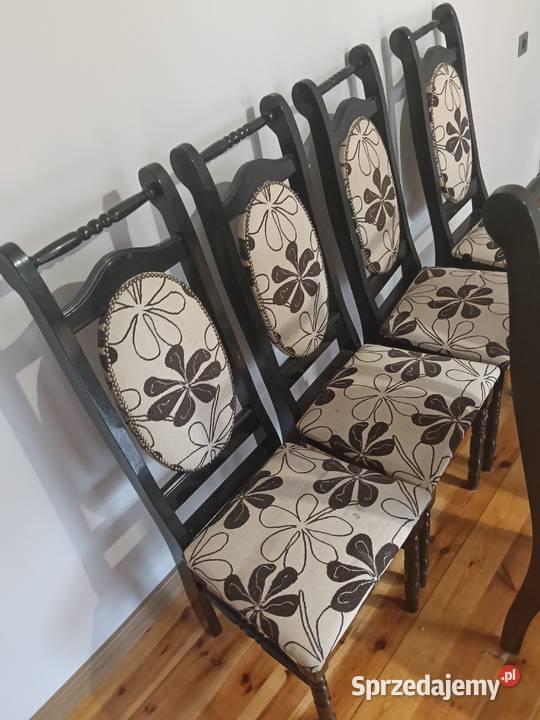Krzesła tapicerowane bukowe czarne Konin sprzedam