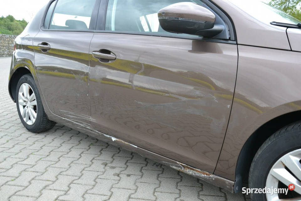Peugeot 308 12 benzyna 110 tablet ledy komputer Kęty