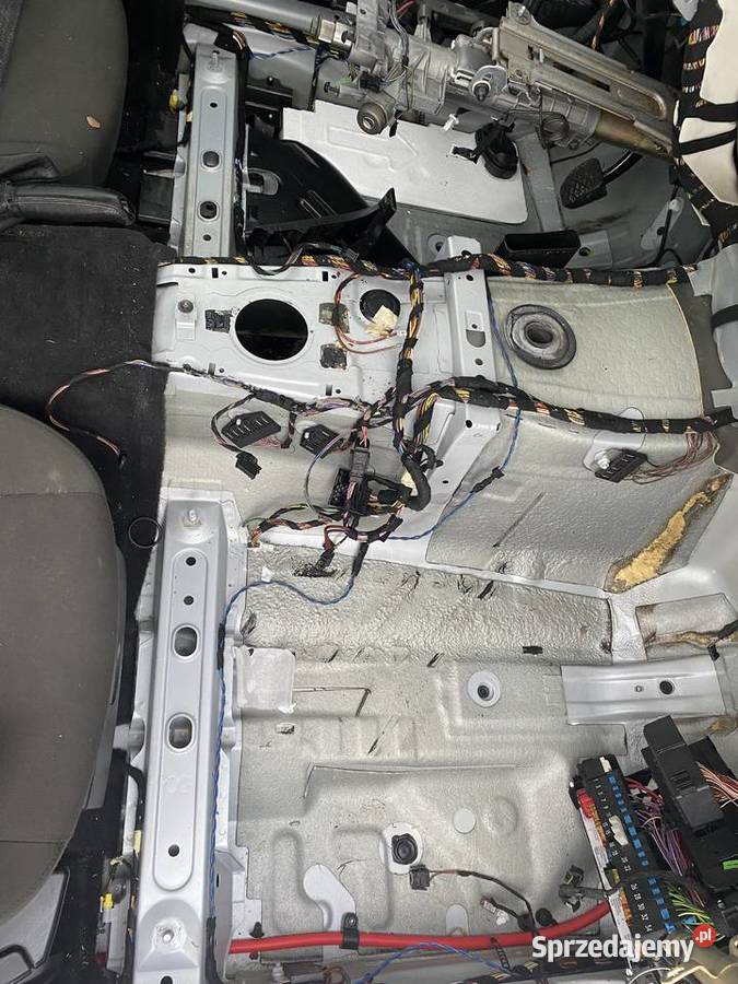 Części BMW e46 touring Rok produkcji 2003 sprzedam