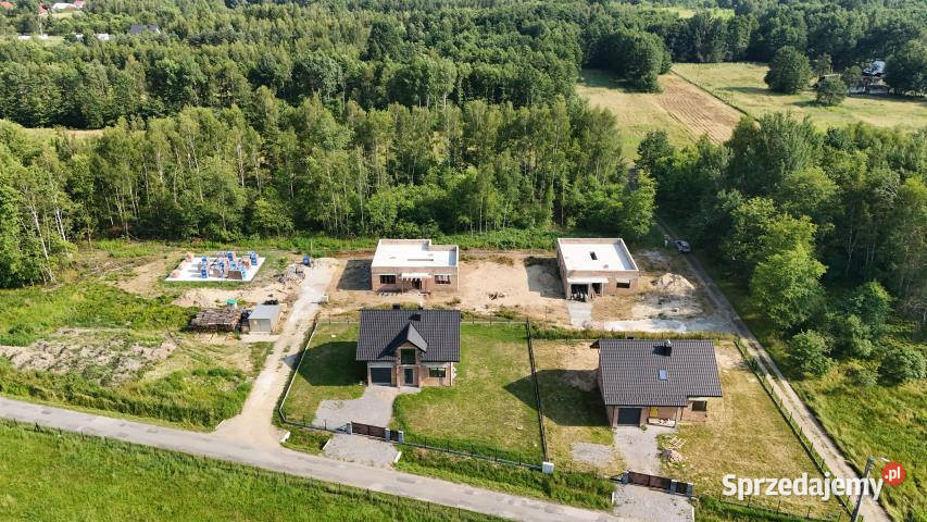 Dom wolnostojący 11462m2 Dąbrówka wolnostojący