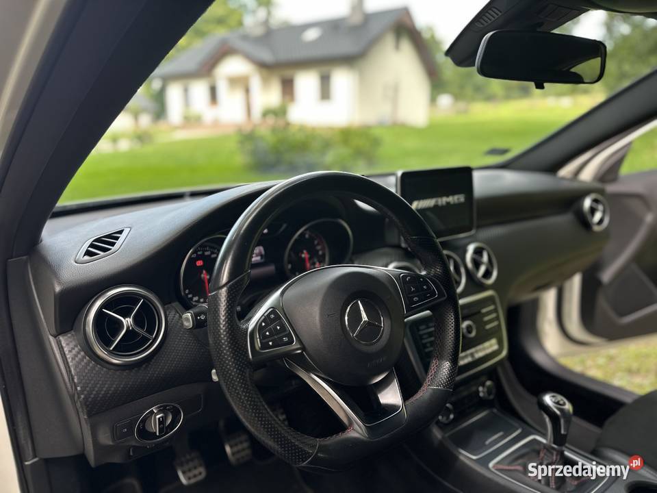 Mercedes A180 AMG z 2015 manualna