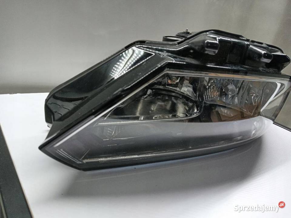 LAMPA PRZÓD PRZEDNIA PRAWA VW PASSAT B8 Lampy przednie