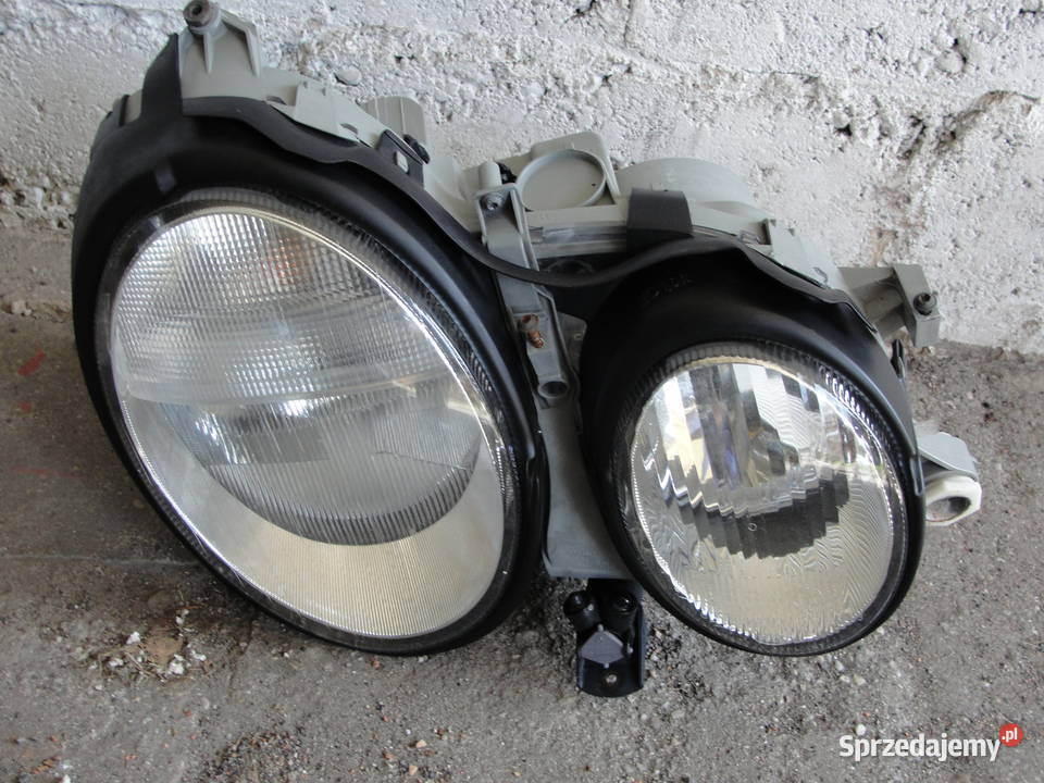 XENON MERCEDES CLK 208 EUROPA KOMPLETNE PRAWA Lampy przednie wielkopolskie Dąbrowa