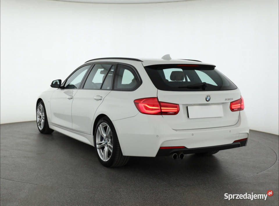 BMW 3 330 i 1998cm3 Piaseczno