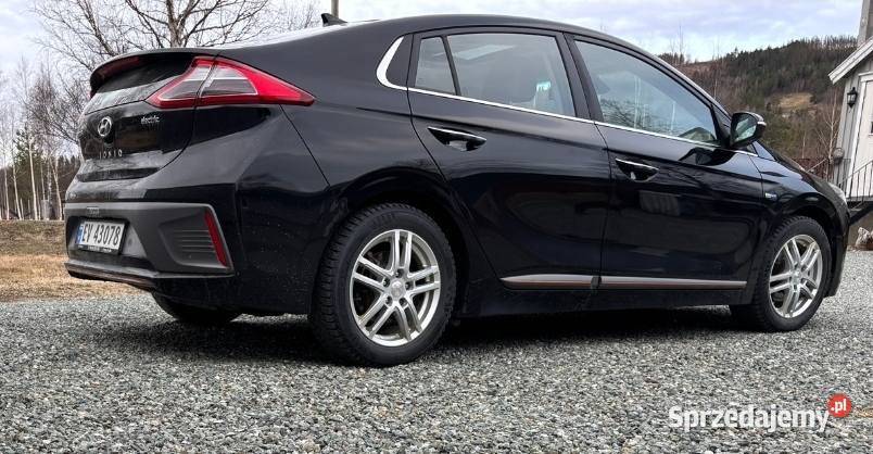 HYUNDAI IONIQ 28 kWh w najbogatszej wersji Rok produkcji 2018 Kraków