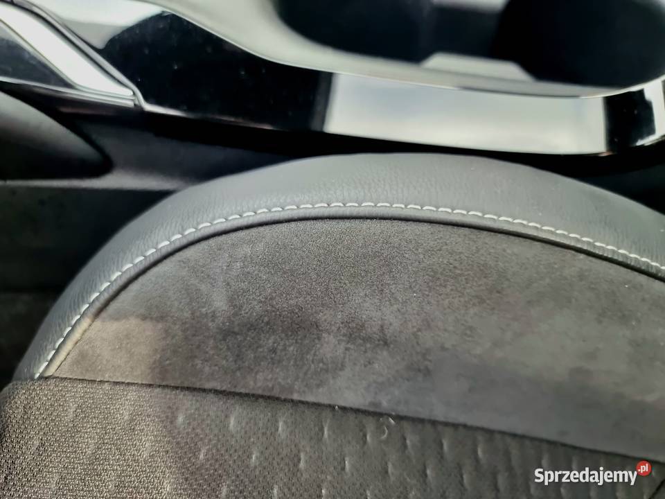 Toytota Corrolla 20 Hybrid 196 Kombi Skała