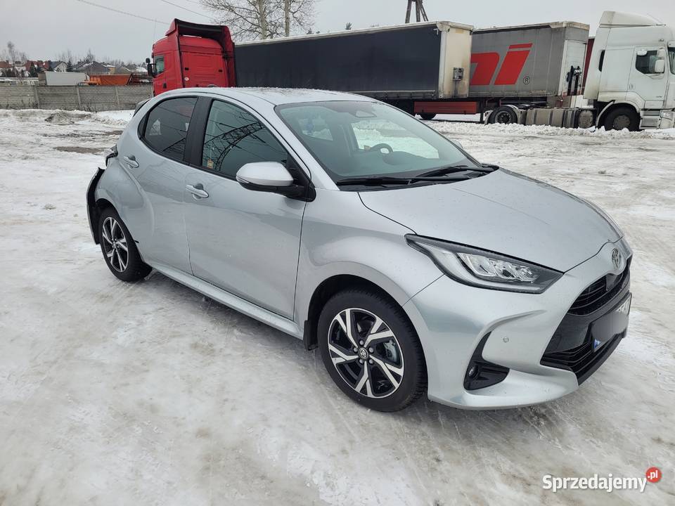 Toyotę Yaris 2025 15VVT HSD STYLE salon POLSKA mazowieckie Warszawa