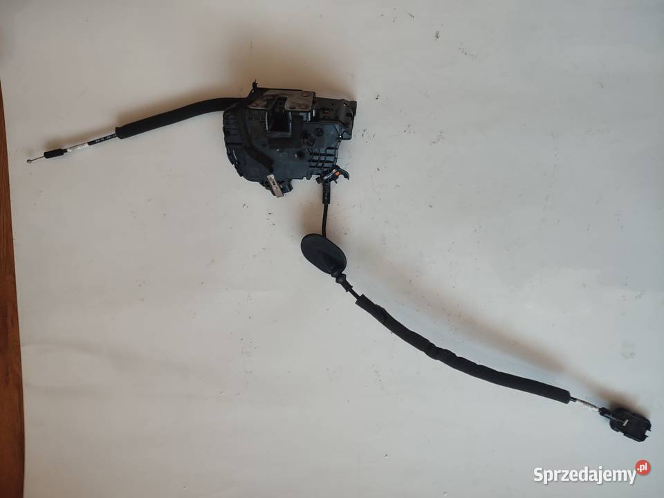 ZAMEK DRZWI PRAWY TYŁ RENAULT CLIO IV HB osobowe śląskie Skoczów sprzedam