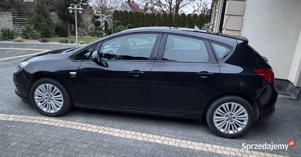 Opel Astra J 14 EcoFlex130 Astra dolnośląskie