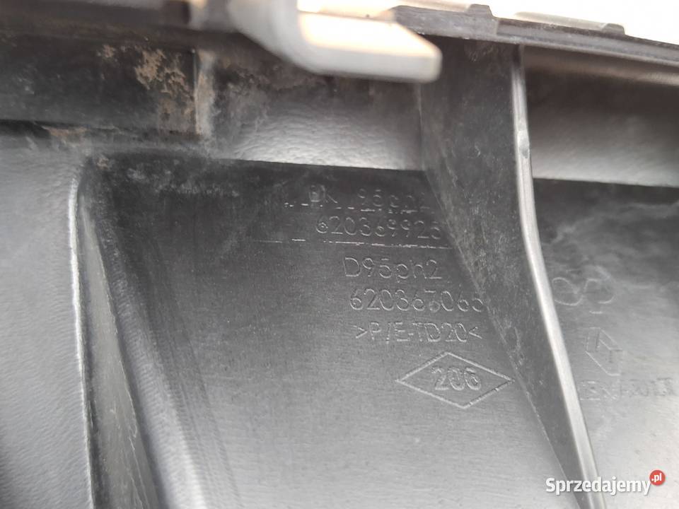 RENAULT MEGANE III LIFT WZMOCNIENIE GRILLA Bieleń