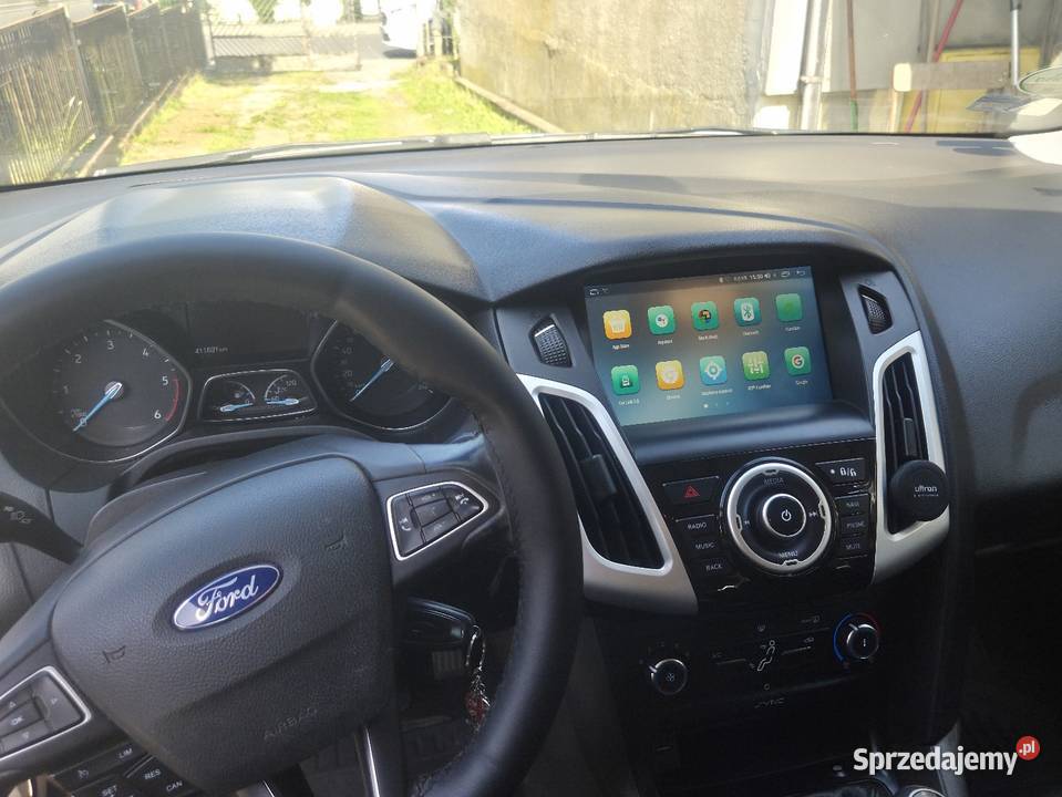 Sprzedam ford fokus mk3 kombi srebrny Focus zachodniopomorskie