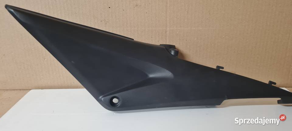 Honda CBR 600 RR PC37 owiewka wypełnienie lewe