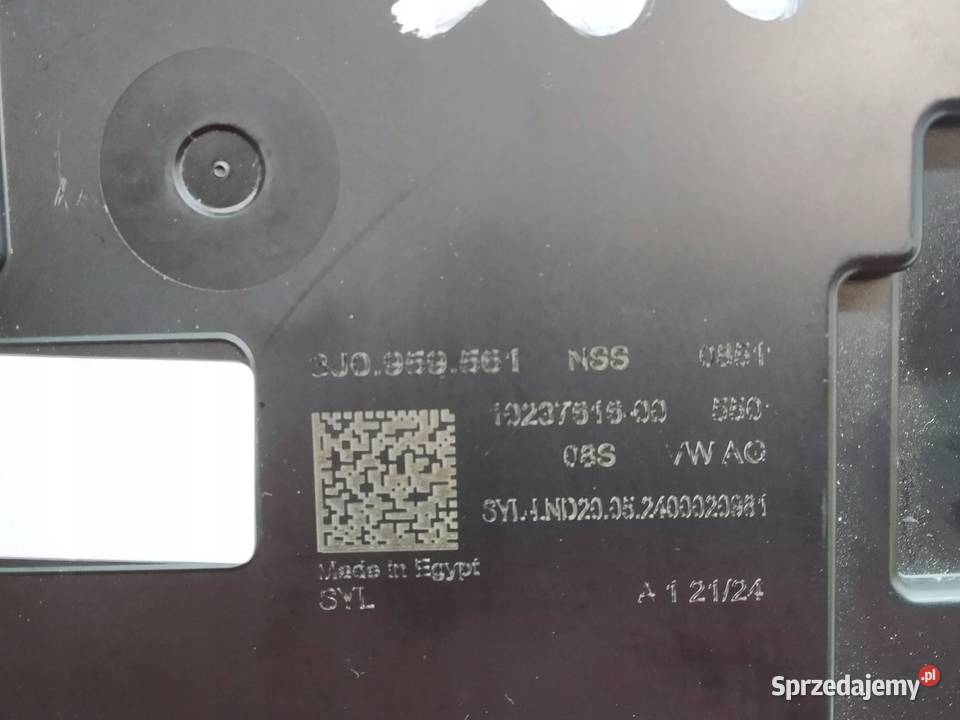 LAMPKA PODSUFITKI 3J0959561 5Q0951172C Skoda osobowe świętokrzyskie