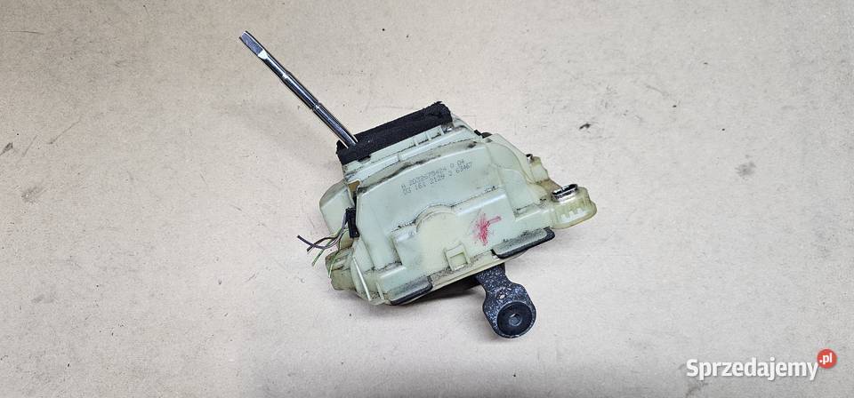 Wybierak mercedes w203 2032675424 Rok produkcji 2001 wielkopolskie Zbąszyń