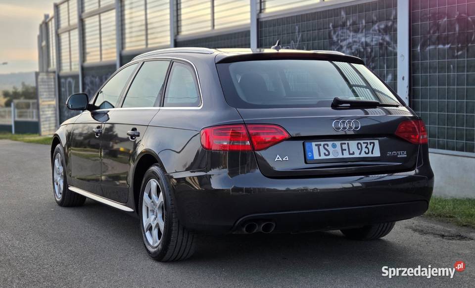 AUDI A4 B8 20TDI 170 CR 2009r QUATTRO Humniska