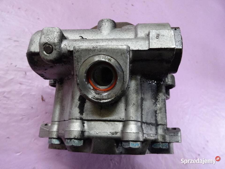 Audi TT 18 TB 01r 224 BAM 207 7690955107 POMPA świętokrzyskie