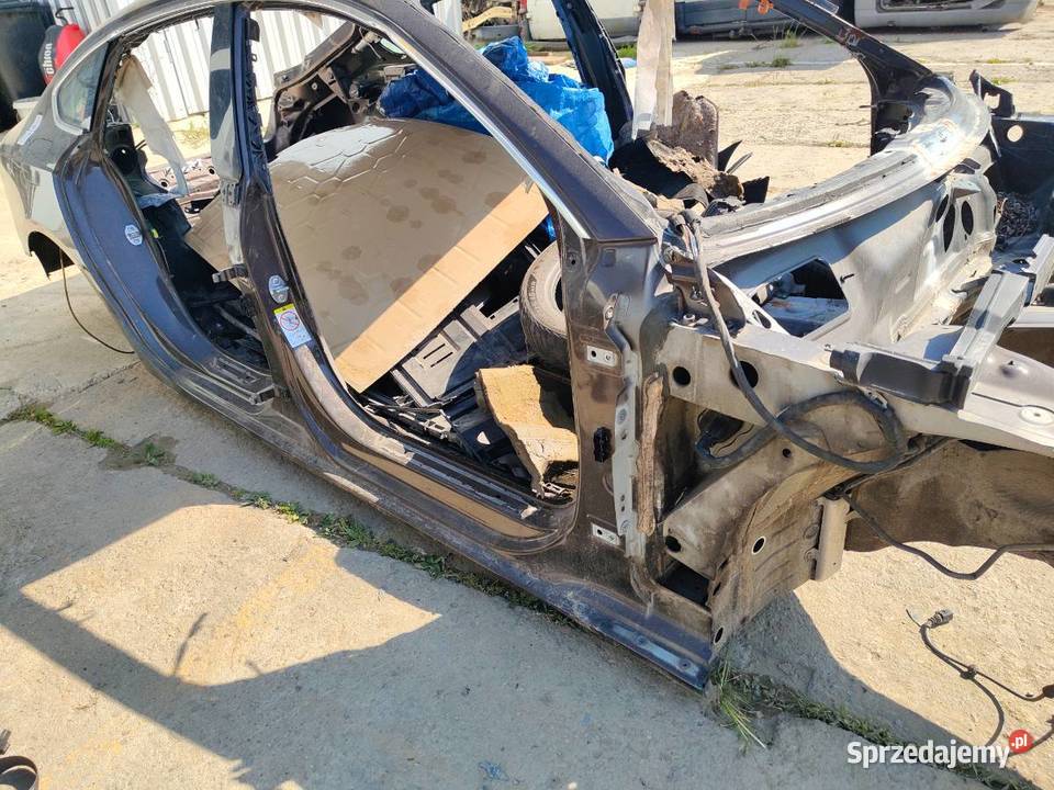 KAROSERIA ĆWIARTKA AUDI A5 8T 30 211 0717 osobowe sprzedam