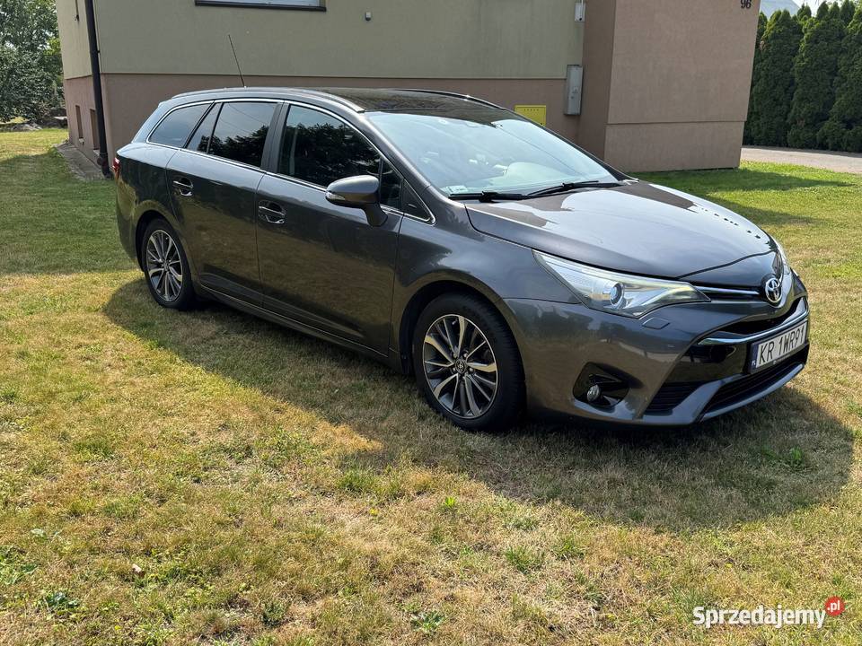 Sprzedam Toyota Avensis III 18 Prestige MS relingi dachowe małopolskie Kraków