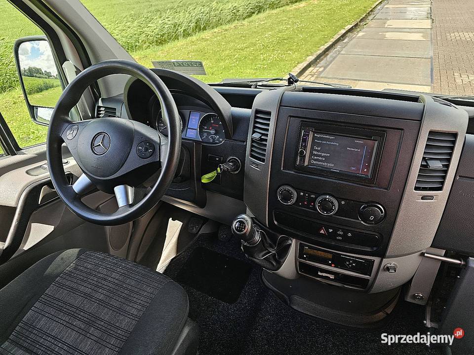 MercedesBenz SPRINTER 519 L2H2 V6 30Ltr Airco Samochody dostawcze pomorskie