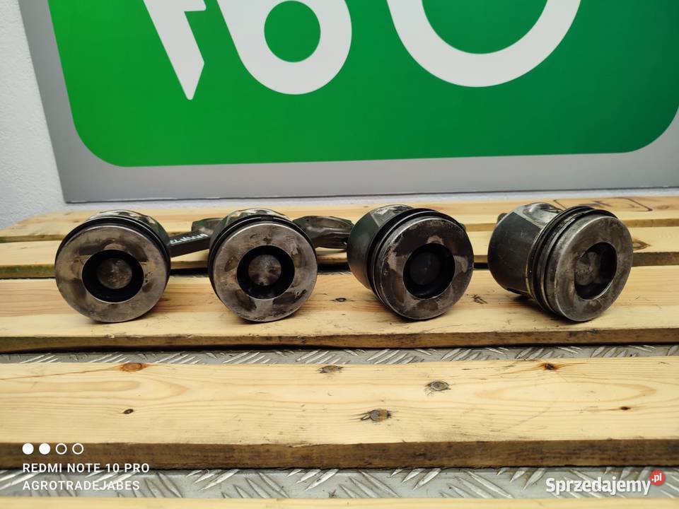 Tłok 04286722 Korbowód 04286940 DEUTZ BF4L2011 Pozostałe Wilkowo