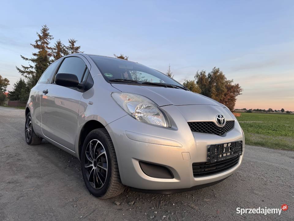 Toyota 13 benzyna super stan Żnin