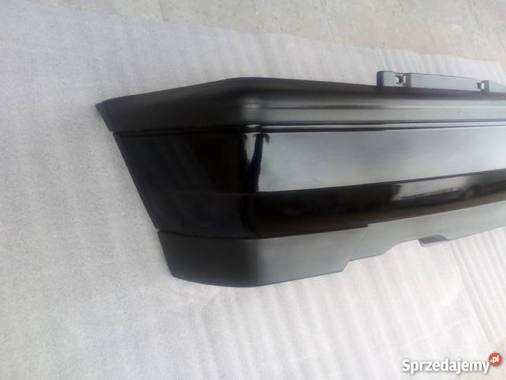 Golf lll tylny zderzak Karoseria wielkopolskie Bukownica sprzedam