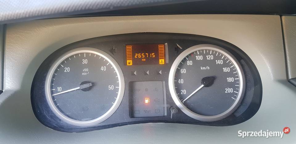 OPEL VIVARO LONG 9OSOBOWY20 CITDHAKKLIMA niebieski Głogów sprzedam