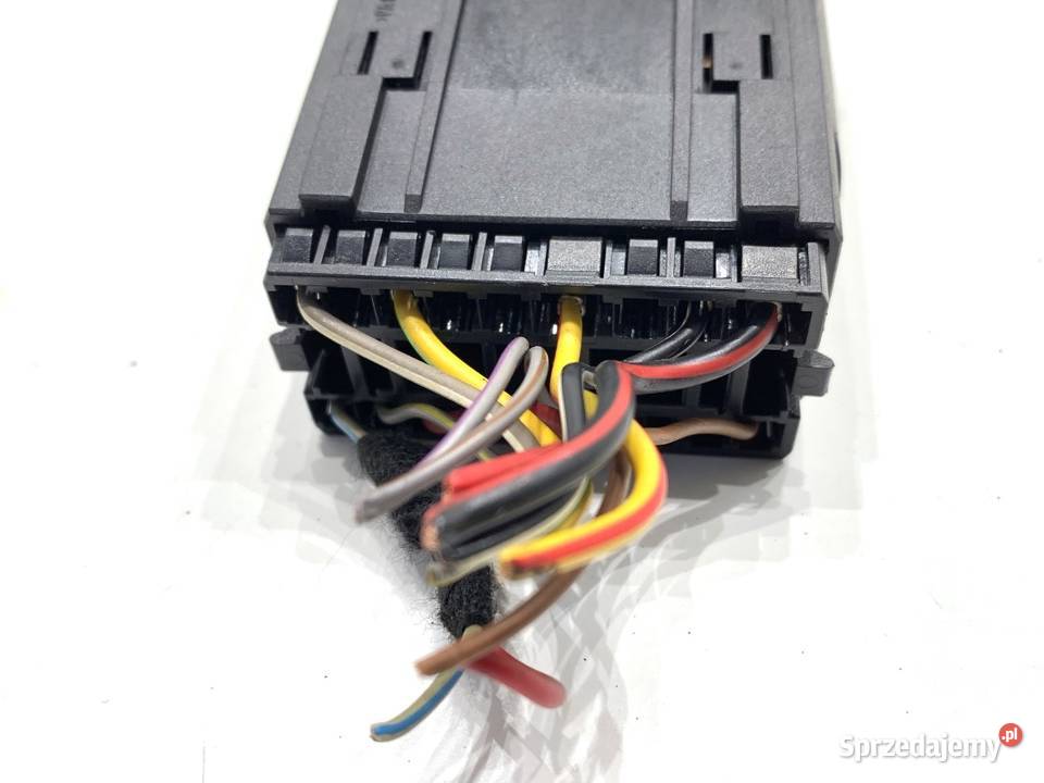 WŁĄCZNIK ŚWIATEŁ VW GOLF IV 1C0941531 9906 osobowe