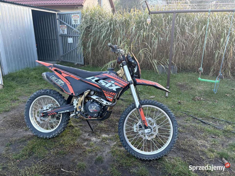 asix 250 Pozostałe Rudnik nad Sanem