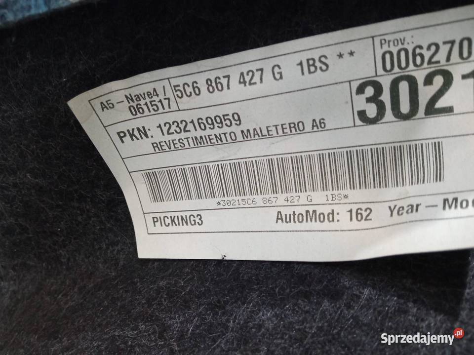 TAPICERKA BOCZEK PRAWY LEWY TYŁ KPL 5C BAGAŻNIKA