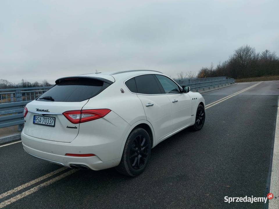 MASERATI LEVANTE 2018 Q4 GRANLUSSO 118343km
